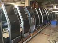 Τράπεζα 17 μηχανή εισιτηρίων συστημάτων διαχείρισης σειρών αναμονής διανομέων εισιτηρίων σειρών αναμονής ίντσας WIFI με τον εκτυπωτή
